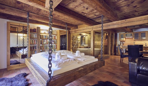 Apartment 1 with Castle View
