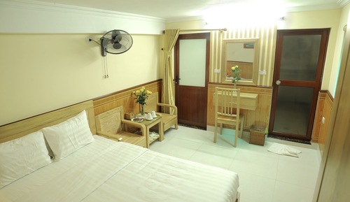 Habitación básica doble, 1 cama de matrimonio, accesible para personas con discapacidad