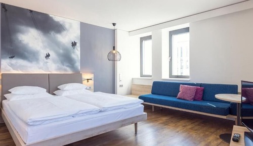 Habitación doble (roomz Style with Bench)