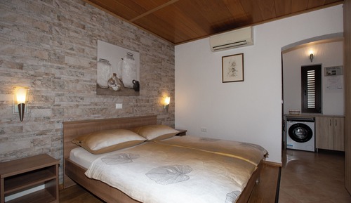 Bungalow with Sea View