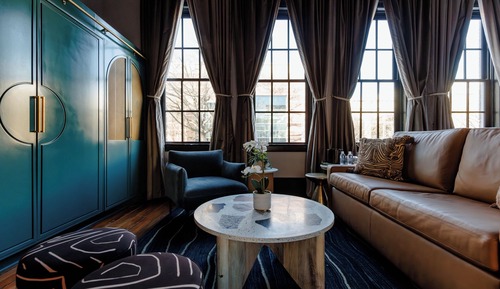 The Darling Suite