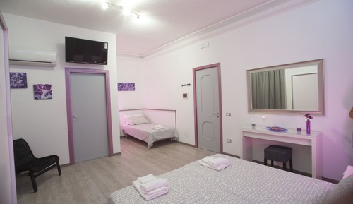 Habitación triple, baño privado