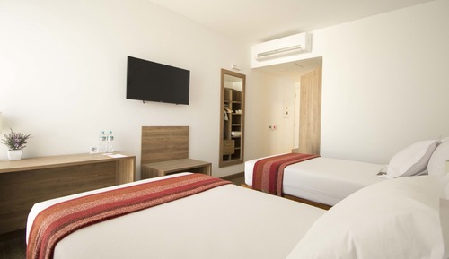 Habitación estándar con 2 camas individuales