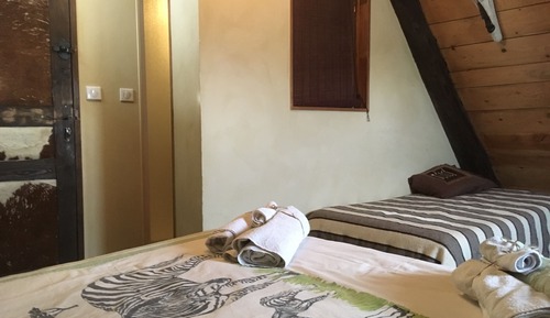 Suite familiar, baño privado, vistas a la montaña (chambre africaine)