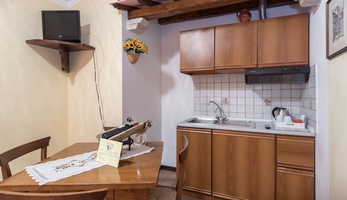 Habitación cuádruple Elite, vistas al jardín