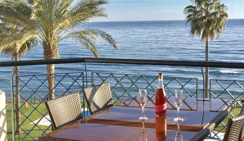 Apartamento, 2 habitaciones, terraza, vistas al mar