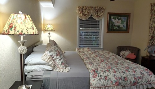 Suite Deluxe, baño privado (Garden King Suite)