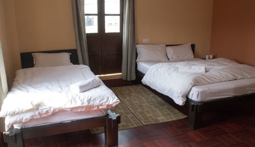 Habitación estándar con 1 cama doble o 2 individuales