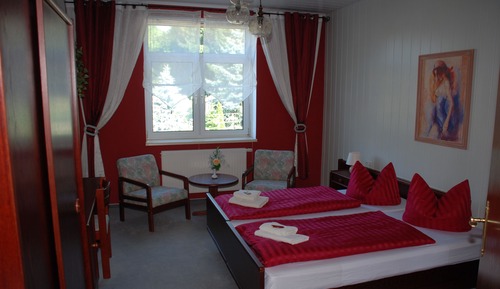 Habitación básica con 2 camas individuales, 1 cama individual, no fumadores
