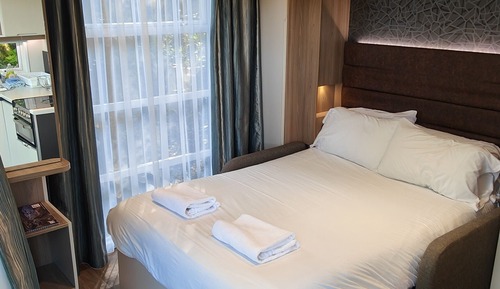 No Pets Forest Retreat 1 Bed