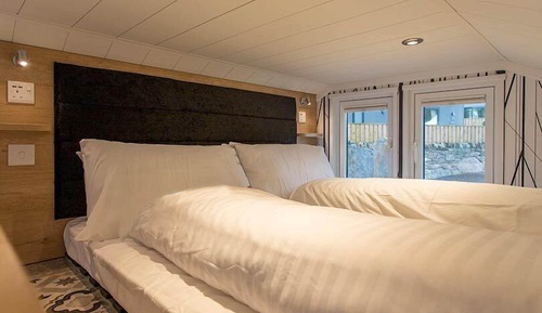 Pet Friendly Coppice Cabana