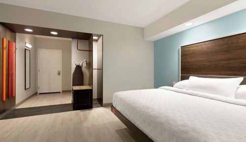 Habitación, 1 cama de matrimonio grande, accesible para personas con discapacidad, bañera