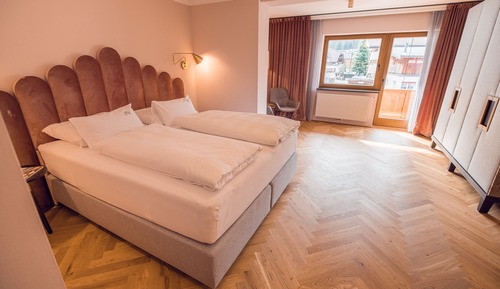 Charming Suite