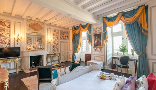 Suite (Josephine)