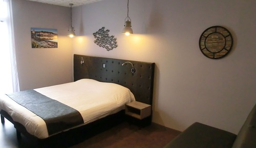Habitación cuádruple, vistas al mar