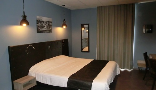 Habitación triple, vistas al mar