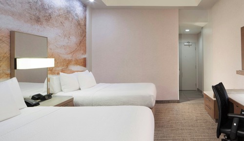 Habitación, 2 camas de matrimonio