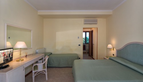 Habitación cuádruple Confort