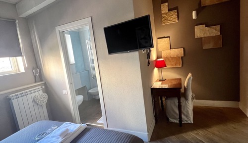 Habitación Confort con 1 cama doble o 2 individuales