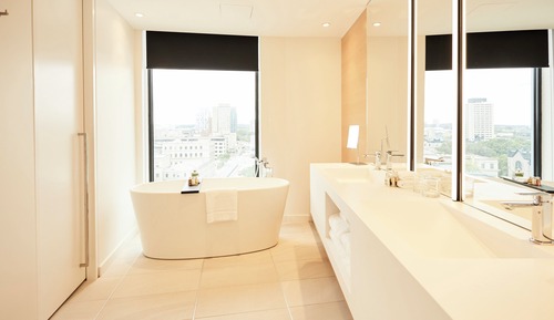Habitación Premier, 2 camas de matrimonio, vistas a la ciudad