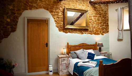 Habitación romántica doble, 1 cama doble, en la zona del patio