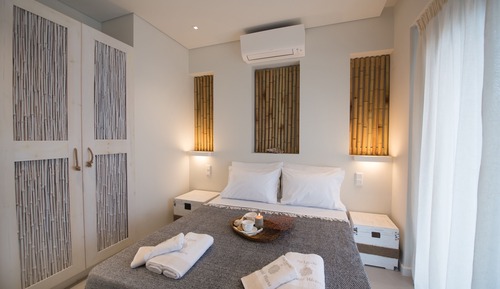 Suite Deluxe, piscina privada, vistas al jardín