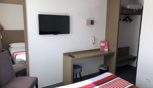 Habitación triple clásica