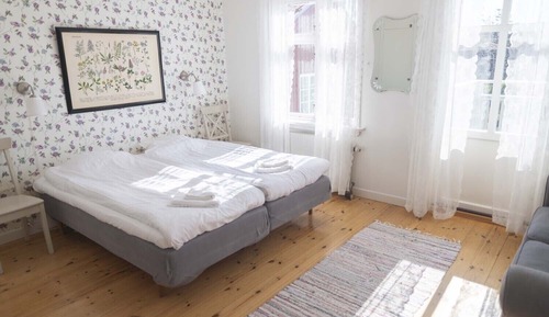 Habitación familiar, 2 habitaciones, balcón (Private WC, Shared Shower)