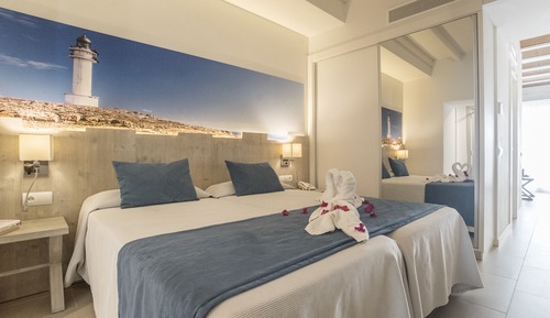 Suite junior, terraza, planta baja