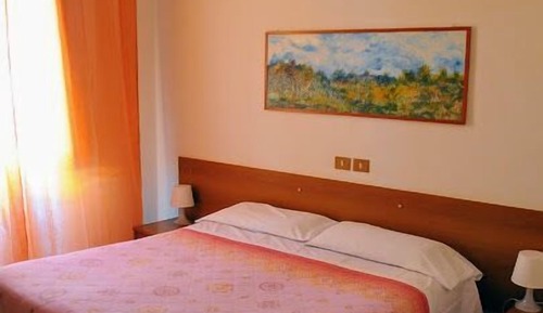 Habitación con 1 cama doble o 2 individuales