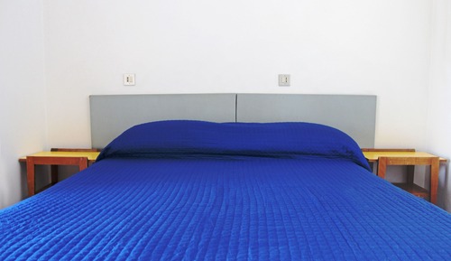 Habitación con 1 cama doble o 2 individuales