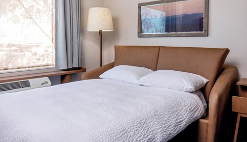 Suite, 1 cama de matrimonio grande con sofá cama, no fumadores (Hearing Accessible)