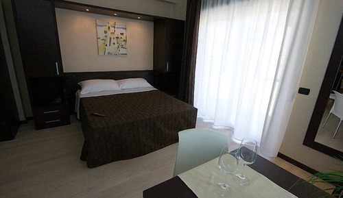 Habitación con 1 cama doble o 2 individuales