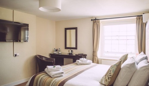 Habitación doble, baño privado