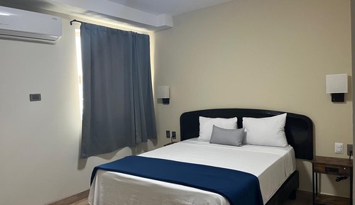 Habitación estándar, 1 cama de matrimonio, baño privado