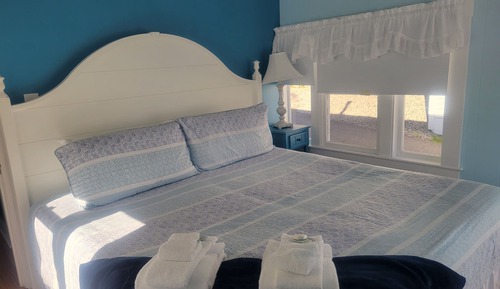 Habitación cuádruple estándar, baño privado (Cottage 02 - Not Pet Friendly)