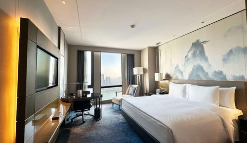 Habitación Grand, 1 cama de matrimonio grande, vistas al río