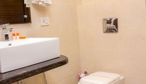 Habitación estándar con 1 cama doble o 2 individuales, 1 cama doble