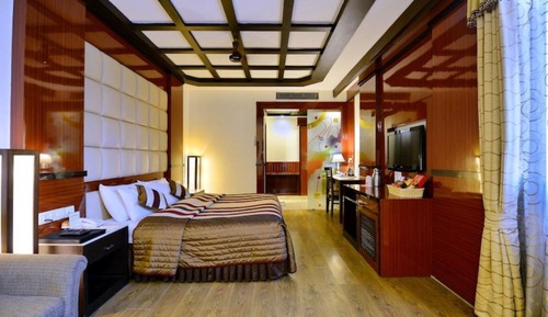 Suite Royal