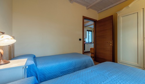Apartamento Grand, 2 habitaciones, terraza, vistas al viñedo