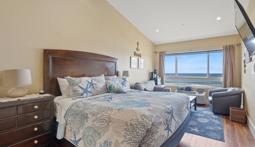 Habitación estándar, 1 cama de matrimonio grande con sofá cama, vistas al mar, mirando al mar