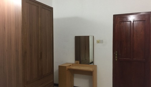 Habitación económica doble, 1 cama doble, baño compartido