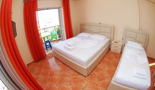 Deluxe Triple Room with Sea View