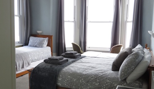Habitación panorámica con 1 cama doble o 2 individuales, vistas al mar