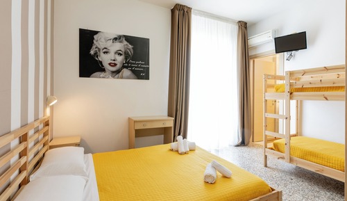 Habitación con 1 cama doble o 2 individuales