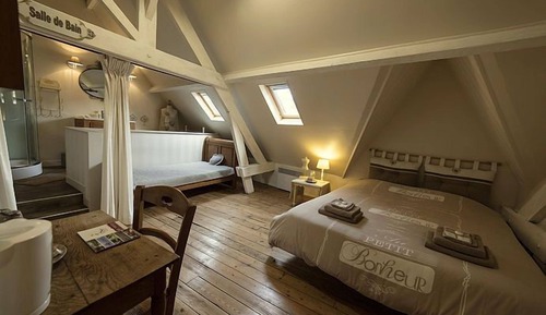 Habitación triple (La Cottage)