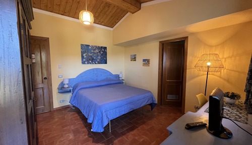 Habitación con 1 cama doble o 2 individuales