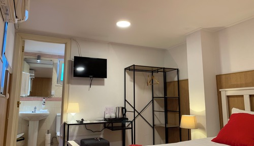 Habitación doble, baño privado, planta baja