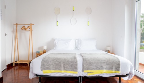 Habitación estándar con 1 cama doble o 2 individuales, 1 habitación, balcón