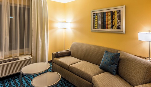 Suite, 1 cama de matrimonio grande con sofá cama